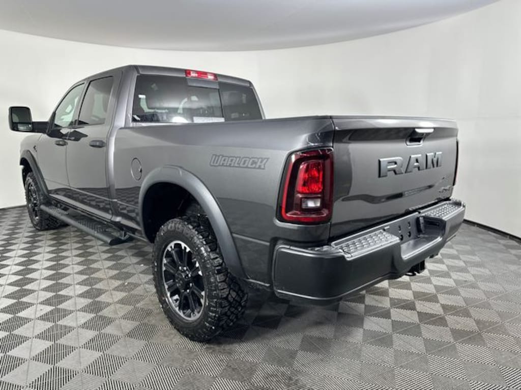 New 2026 Ram 2500 WARLOCK CREW CAB 4X4 6'4 BOX Pickup