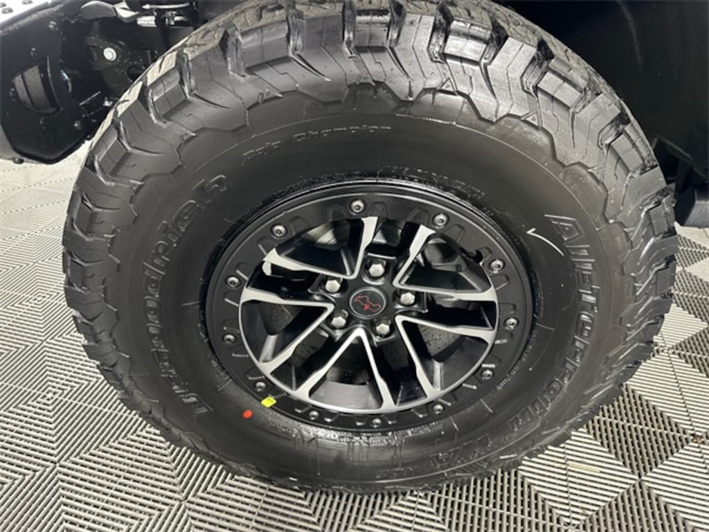 New 2026 Jeep Wrangler 4-DOOR RUBICON X Sport Utility