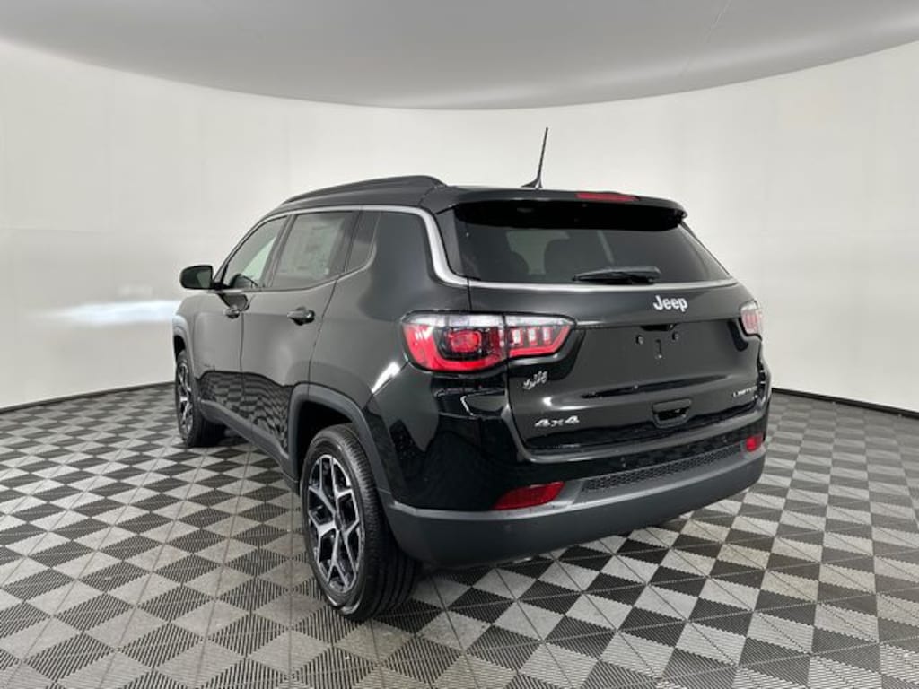 New 2026 Jeep Compass LIMITED 4X4 Sport Utility