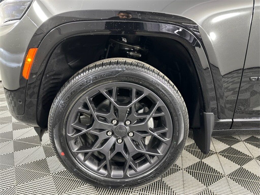 New 2026 Jeep Grand Cherokee L SUMMIT 4X4 Sport Utility