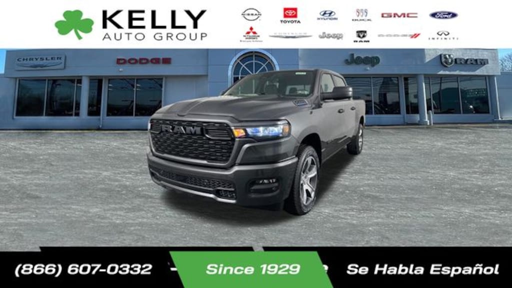 New 2026 Ram 1500 EXPRESS CREW CAB 4X4 5'7 BOX Pickup