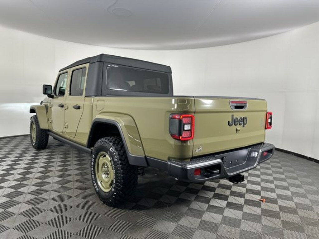 New 2026 Jeep Gladiator WILLYS '41 4X4 Pickup