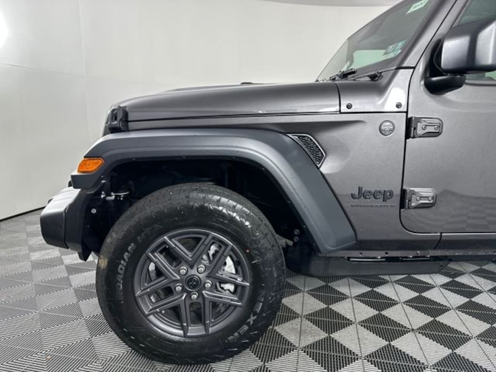 New 2026 Jeep Wrangler 4-DOOR SPORT S Sport Utility