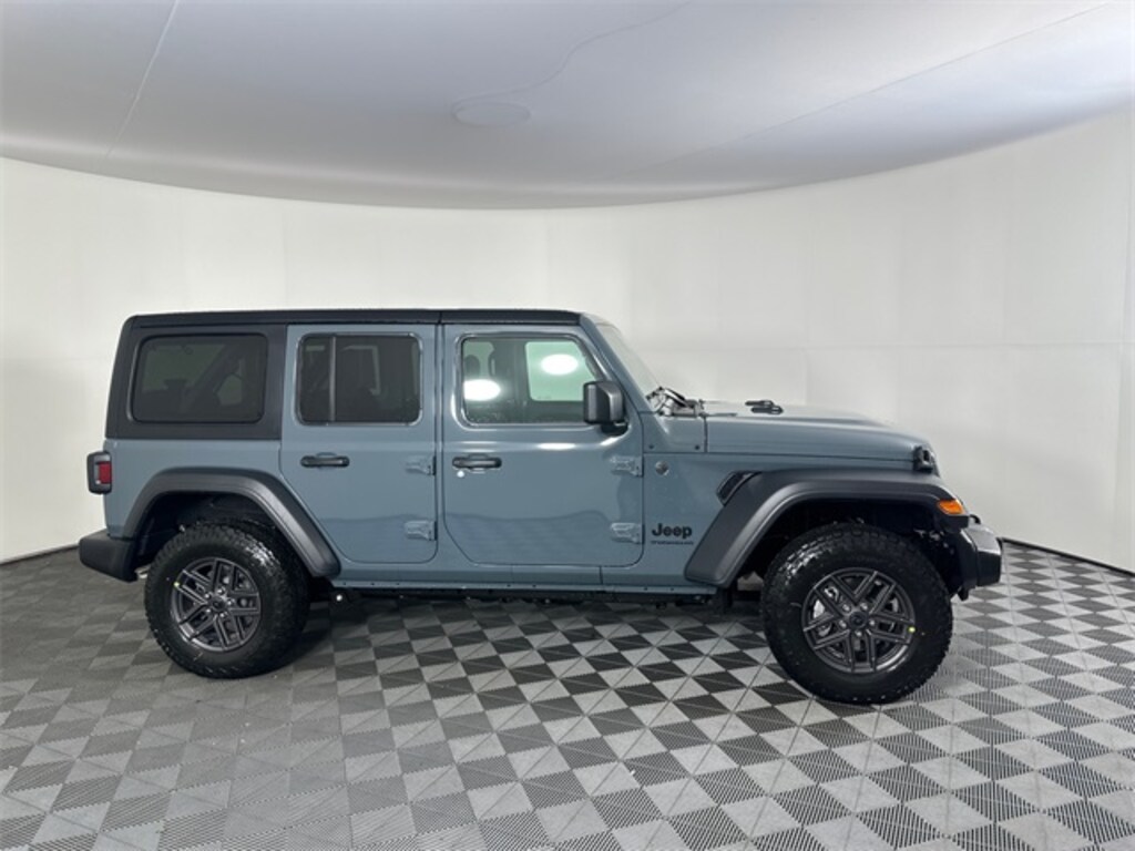 New 2026 Jeep Wrangler 4-DOOR SPORT S Sport Utility