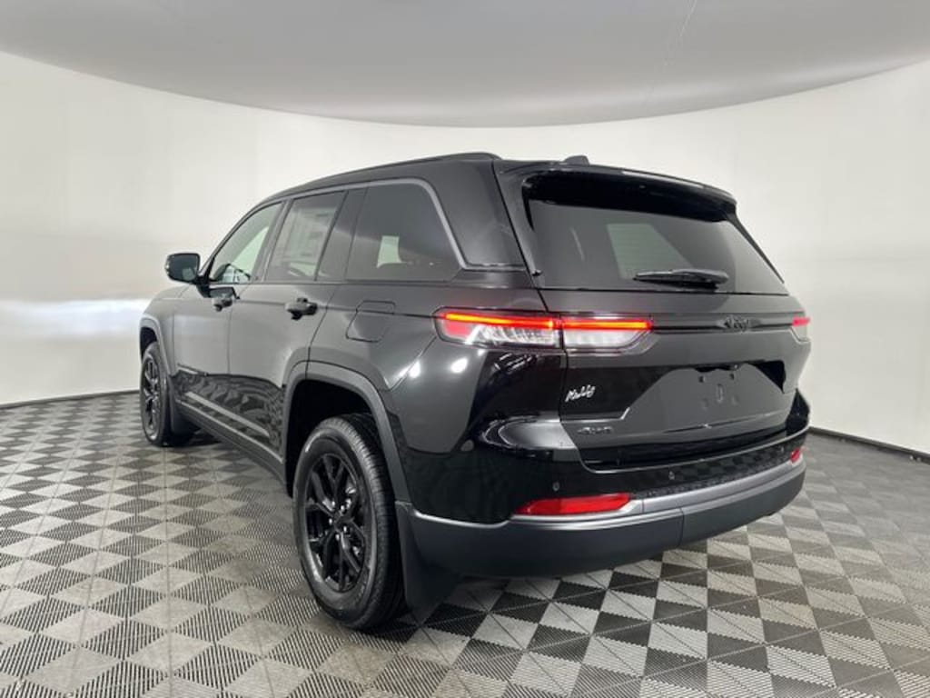 New 2026 Jeep Grand Cherokee L LIMITED 4X4 Sport Utility