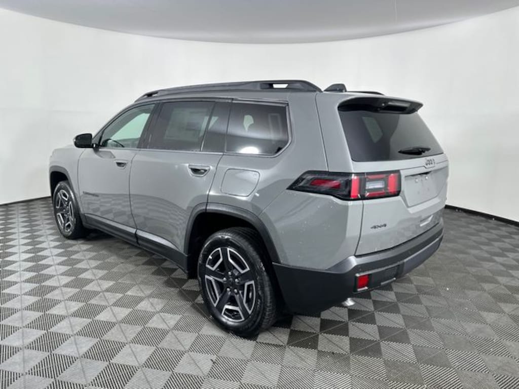 New 2026 Jeep Cherokee LAREDO 4X4 Sport Utility