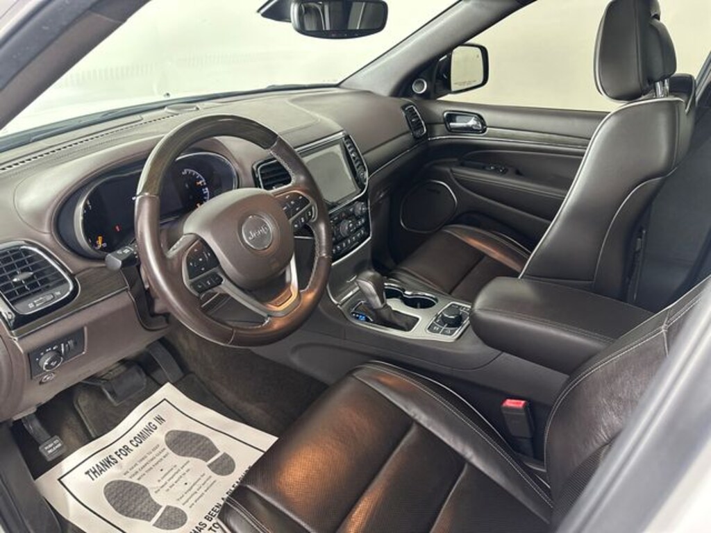 Used 2019 Jeep Grand Cherokee Overland SUV