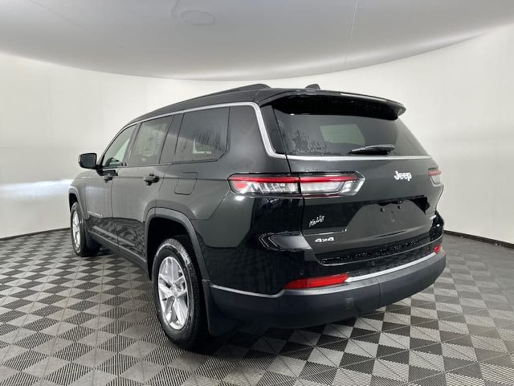 New 2026 Jeep Grand Cherokee L LAREDO X 4X4 Sport Utility