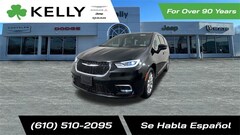 2025 Chrysler Pacifica SELECT Passenger Van