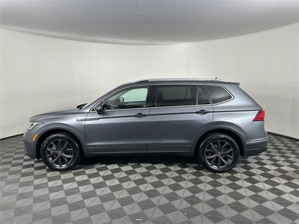 Used 2022 Volkswagen Tiguan 2.0T SE SUV