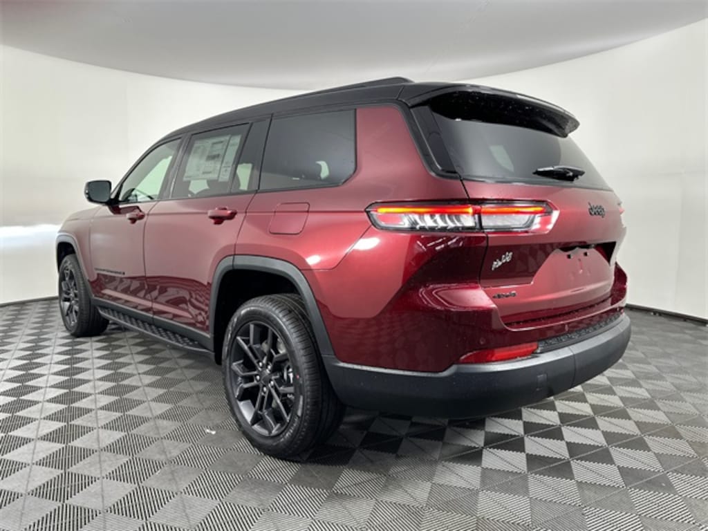 New 2025 Jeep Grand Cherokee L LIMITED 4X4 Sport Utility