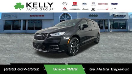 2026 Chrysler Pacifica LIMITED AWD Passenger Van