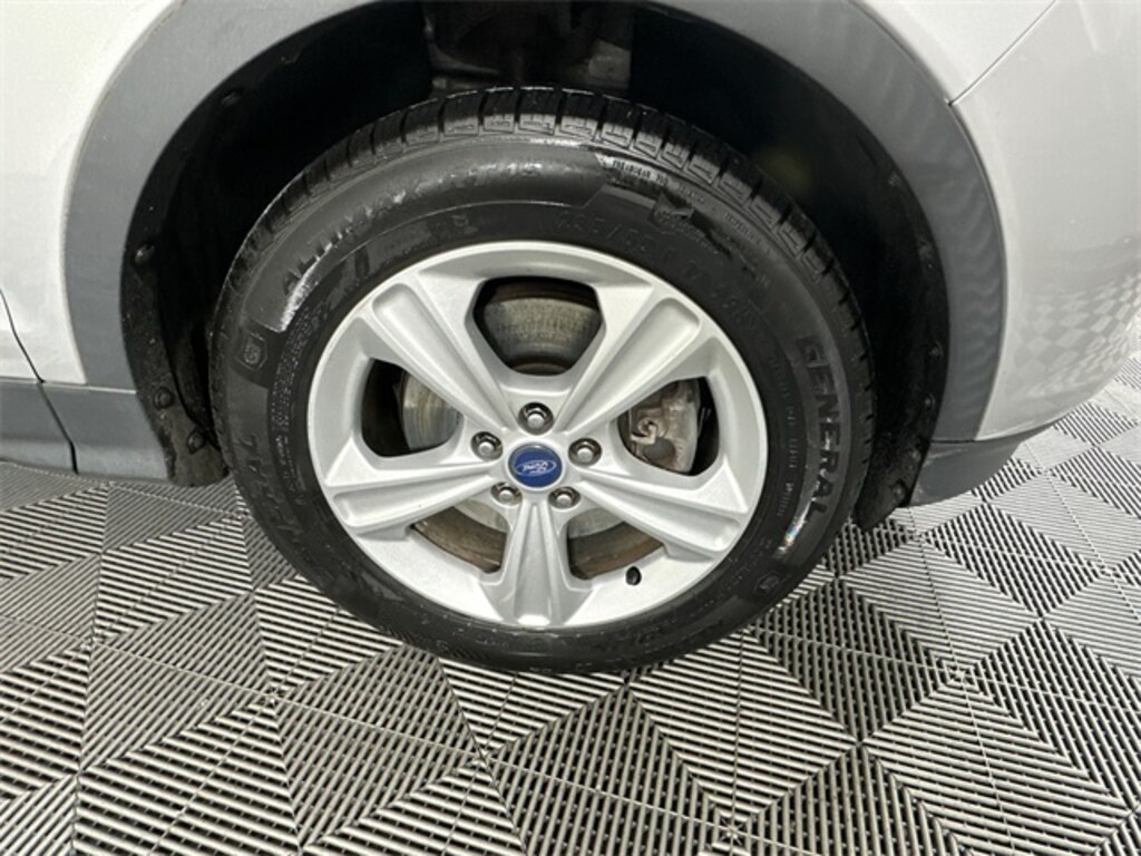 Used 2013 Ford Escape SE SUV