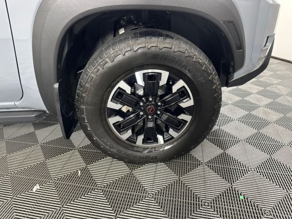 Used 2023 Nissan Frontier PRO-4X Truck