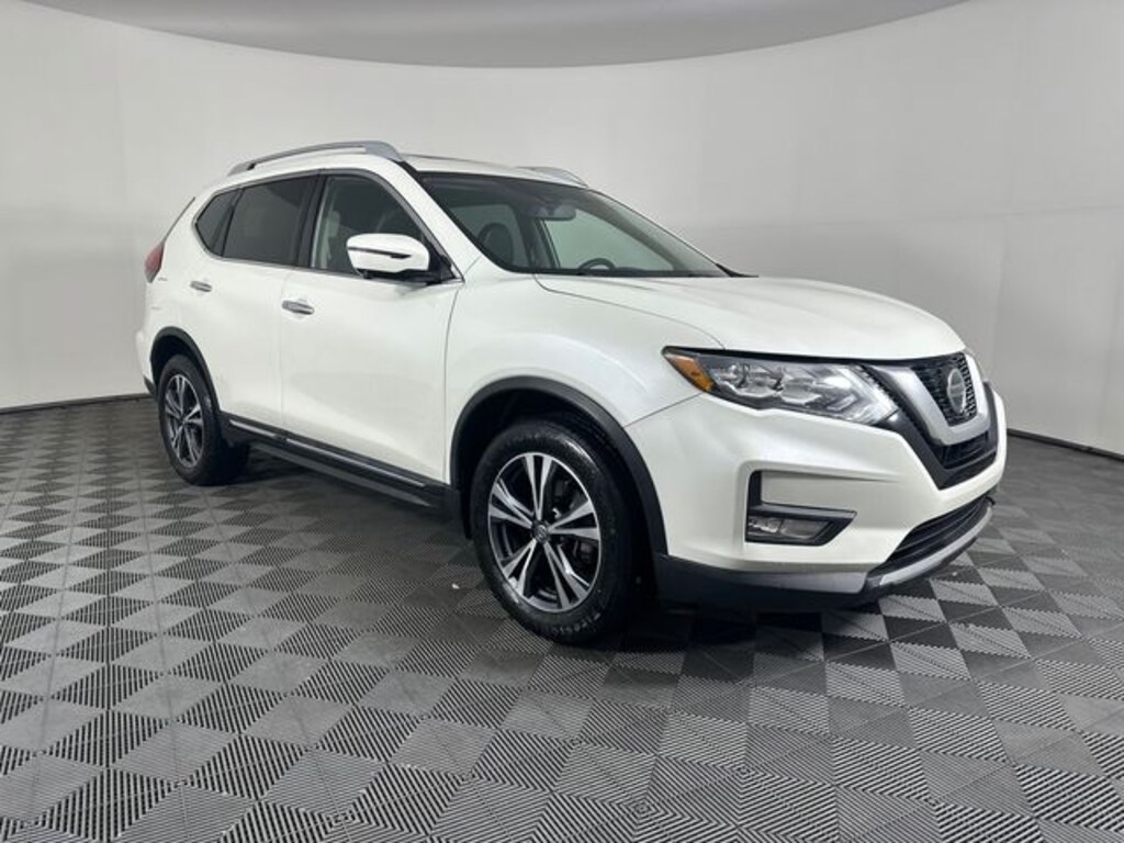 Used 2018 Nissan Rogue SL SUV