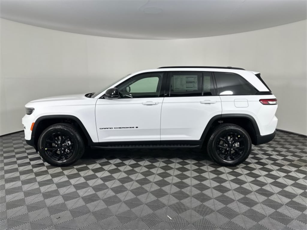 New 2025 Jeep Grand Cherokee ALTITUDE X 4X4 Sport Utility