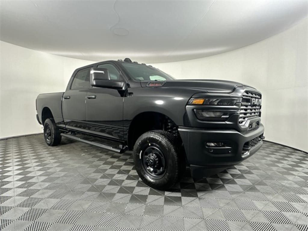 New 2026 Ram 2500 TRADESMAN CREW CAB 4X4 6'4 BOX Pickup
