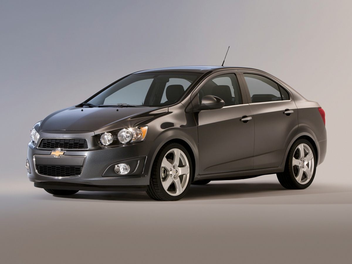 2013 Chevrolet Sonic LT's photo