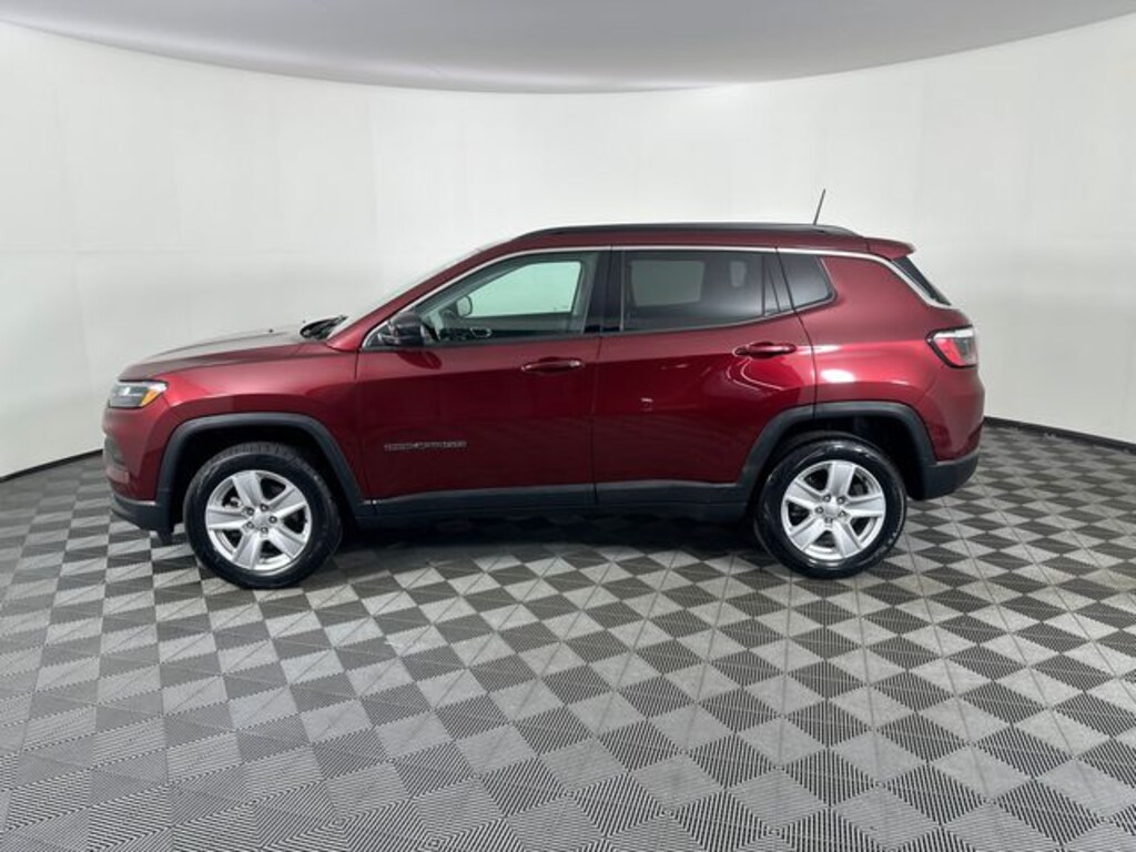 Used 2022 Jeep Compass Latitude SUV