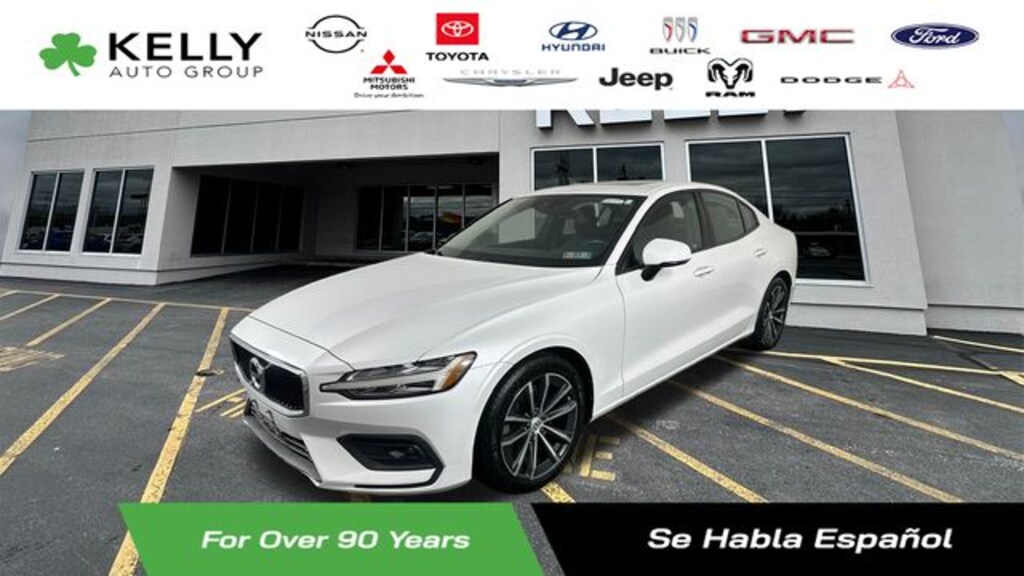 Used 2021 Volvo S60 T6 Momentum Sedan