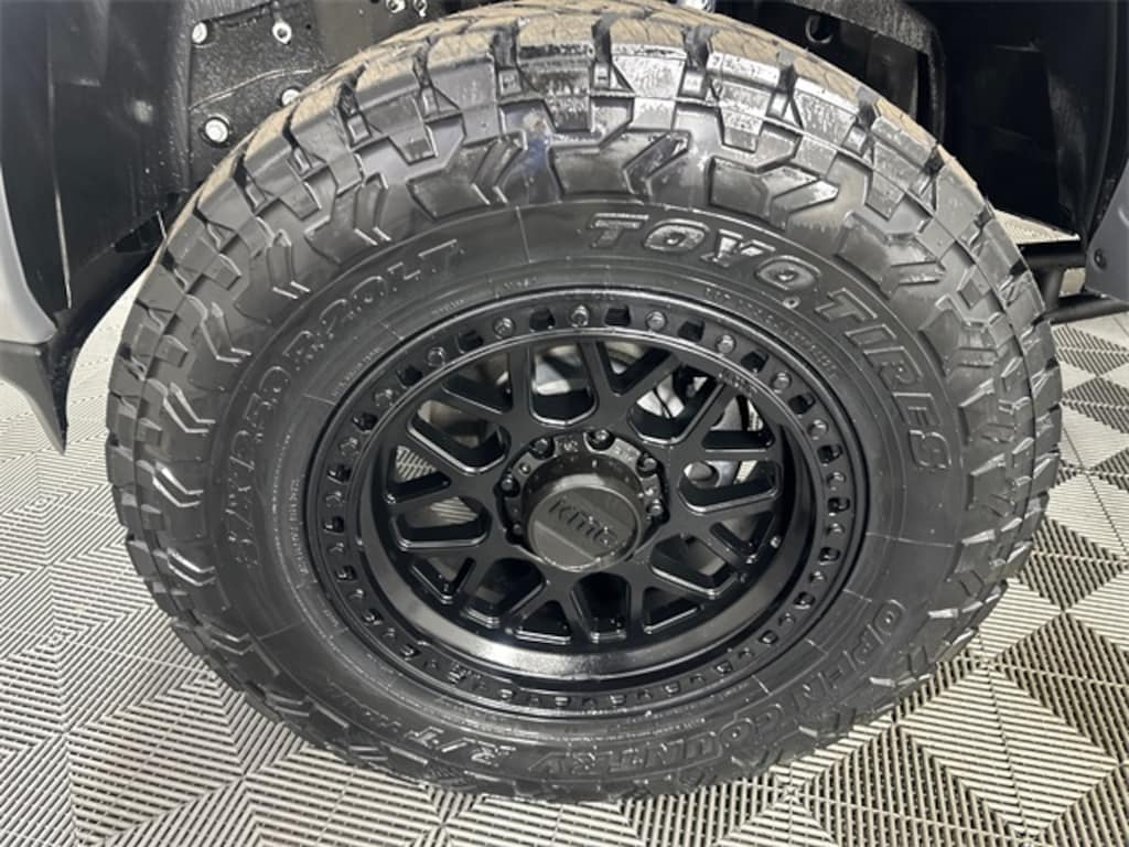 New 2026 Ram 2500 BIG HORN CREW CAB 4X4 6'4 BOX Pickup