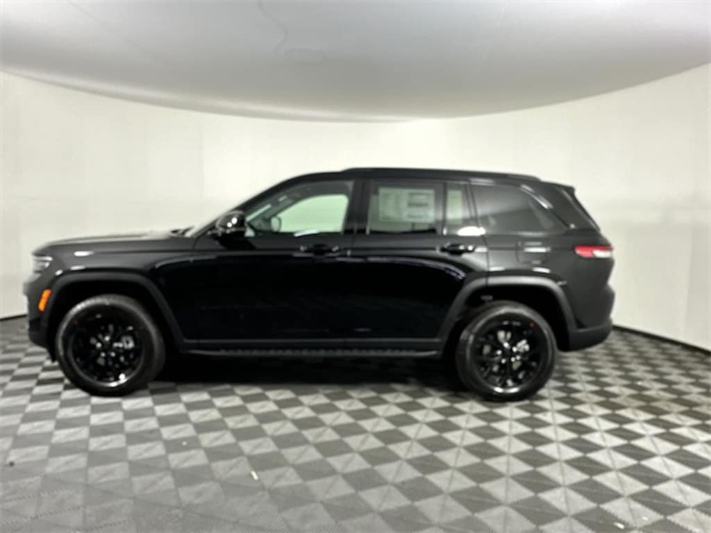 New 2025 Jeep Grand Cherokee ALTITUDE X 4X4 Sport Utility