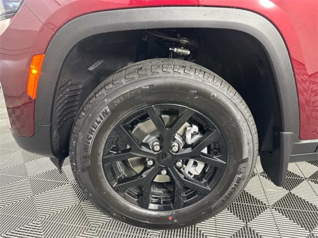 New 2025 Jeep Grand Cherokee ALTITUDE X 4X4 Sport Utility