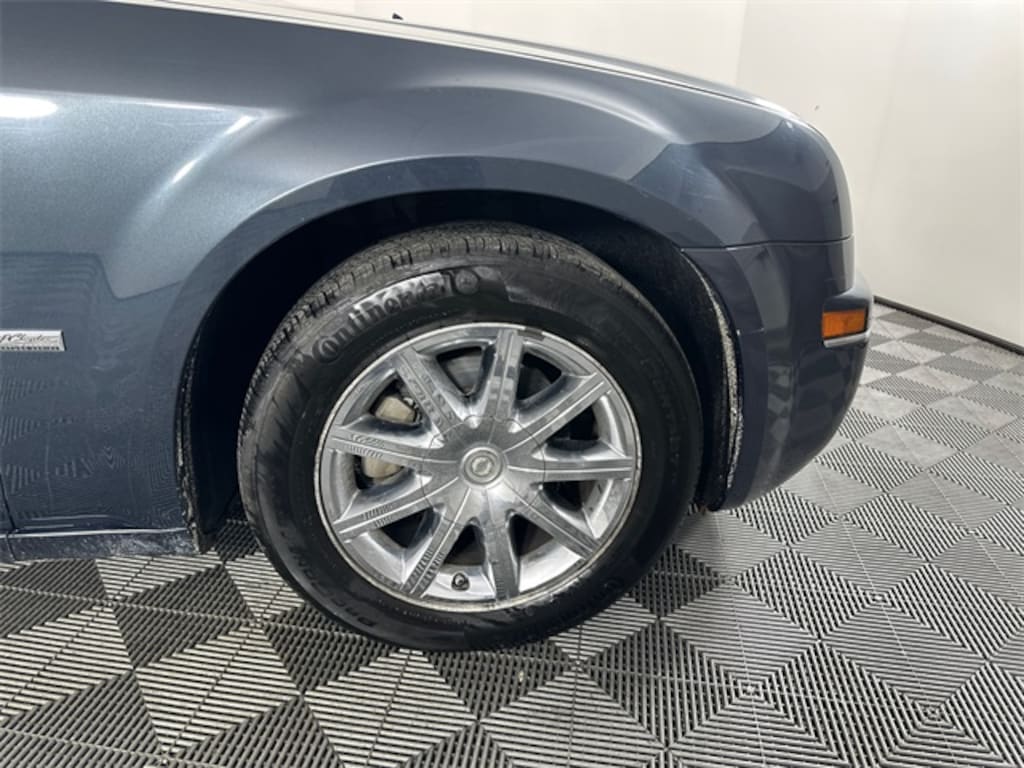 Used 2008 Chrysler 300 Signature Series Sedan