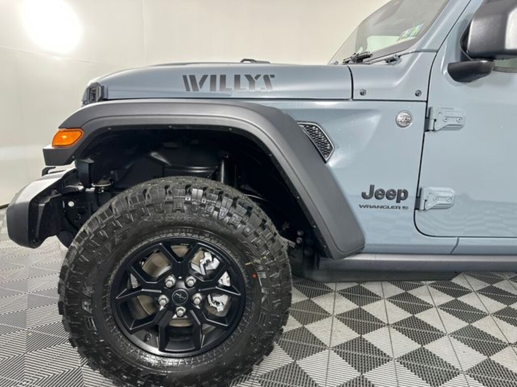 New 2026 Jeep Wrangler 4-DOOR WILLYS Sport Utility