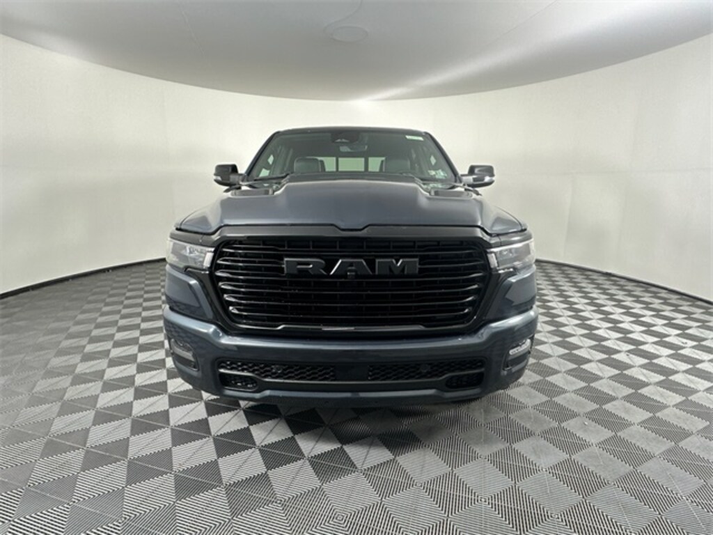 New 2026 Ram 1500 LARAMIE CREW CAB 4X4 5'7 BOX Pickup