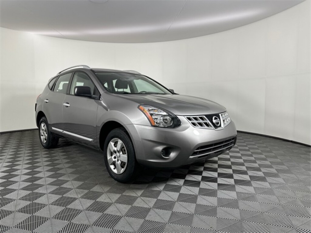 Used 2015 Nissan Rogue Select S SUV