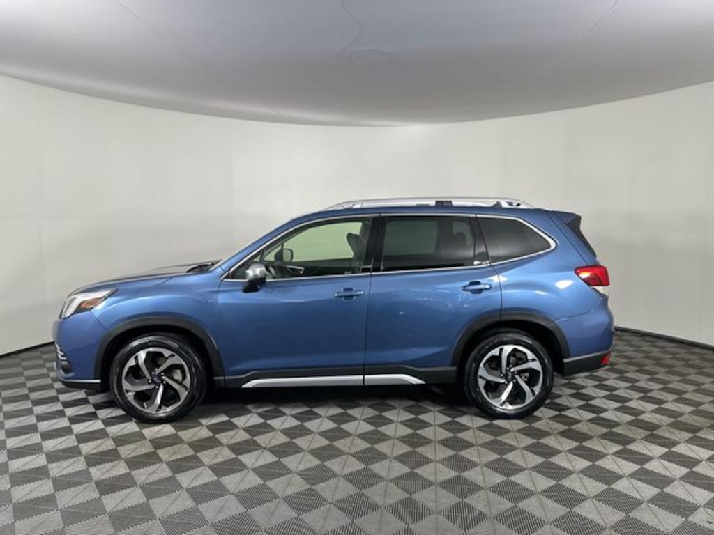 Used 2022 Subaru Forester Touring SUV