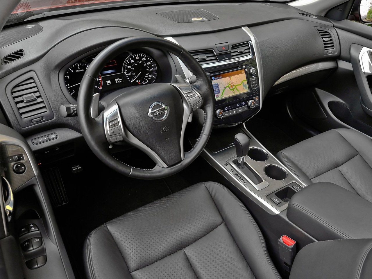 2015 Nissan Altima Interior
