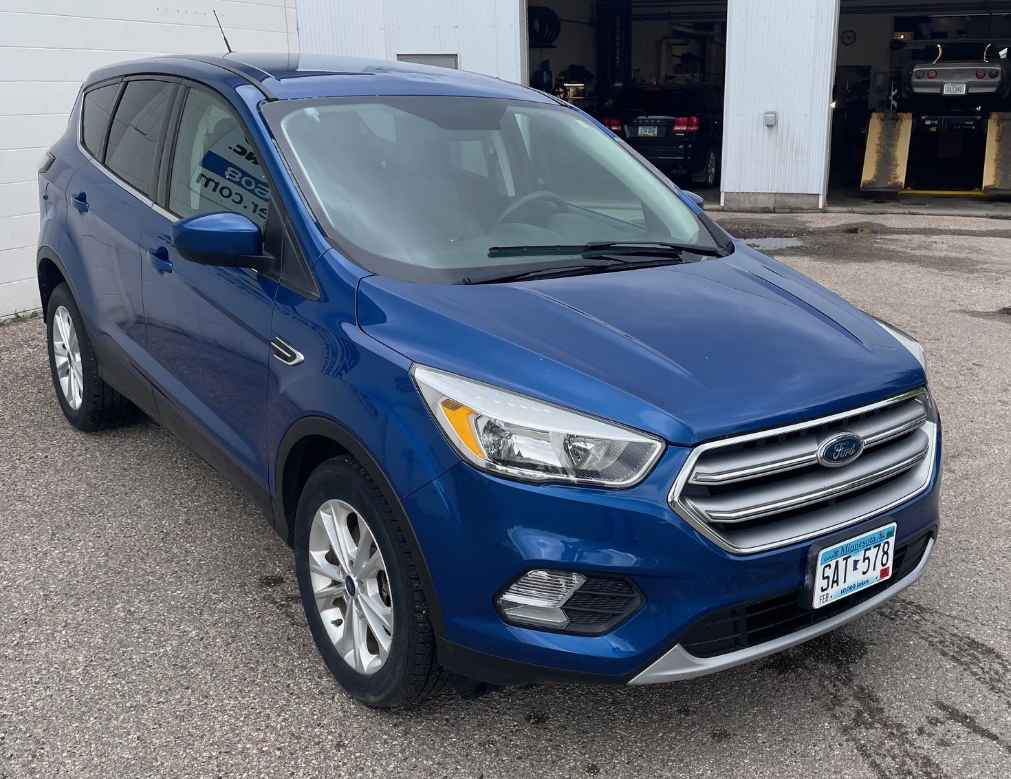 Used 2017 Ford Escape SE with VIN 1FMCU9GD2HUB53039 for sale in Ada, Minnesota
