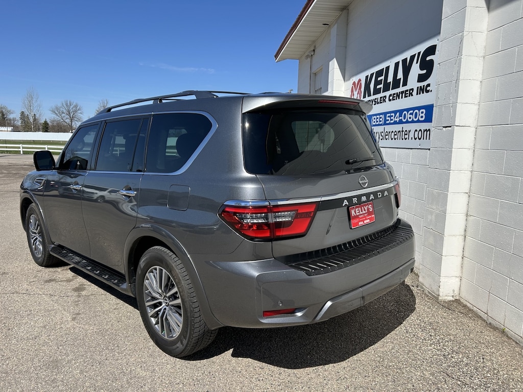 Used 2023 Nissan Armada SL SUV