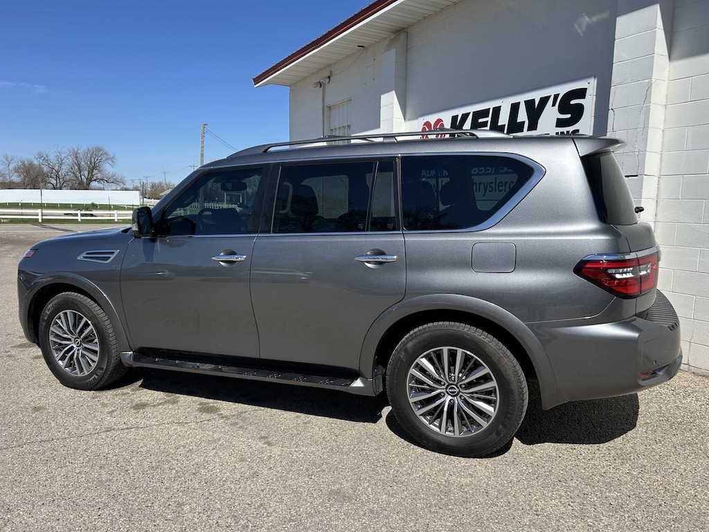 Used 2023 Nissan Armada SL SUV