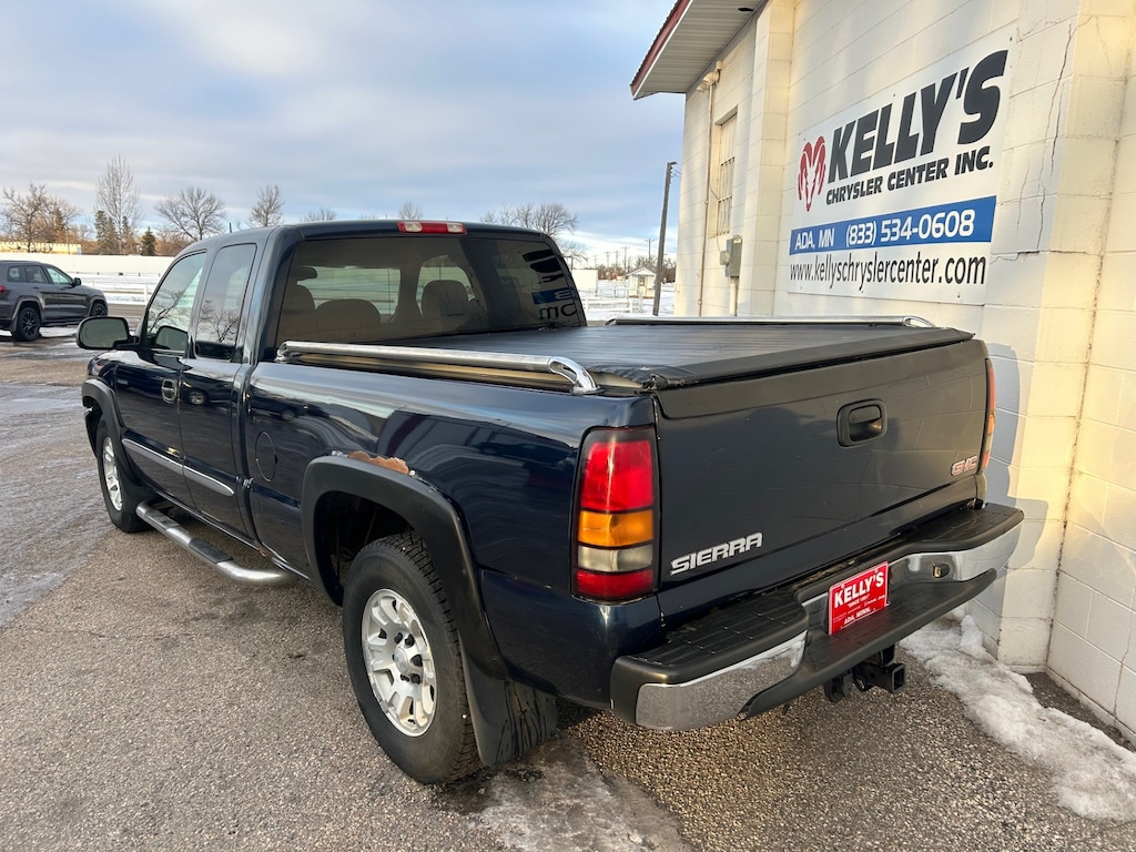 Used 2005 GMC Sierra 1500 Truck Extended Cab