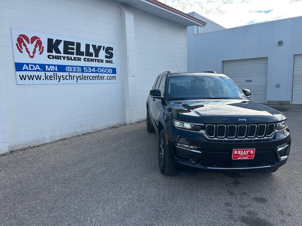 Used 2023 Jeep Grand Cherokee Limited SUV