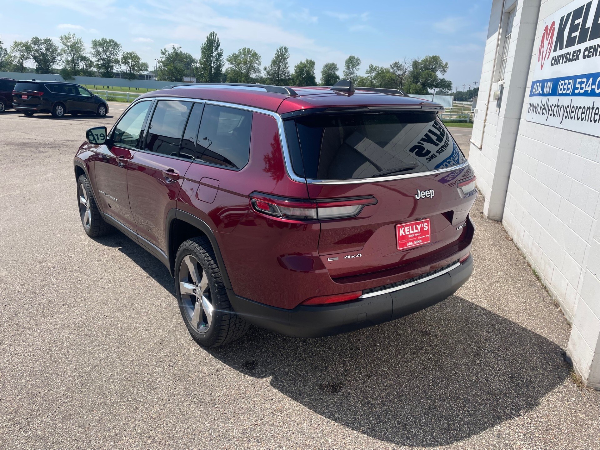 2022 Jeep Grand Cherokee Limited photo 4