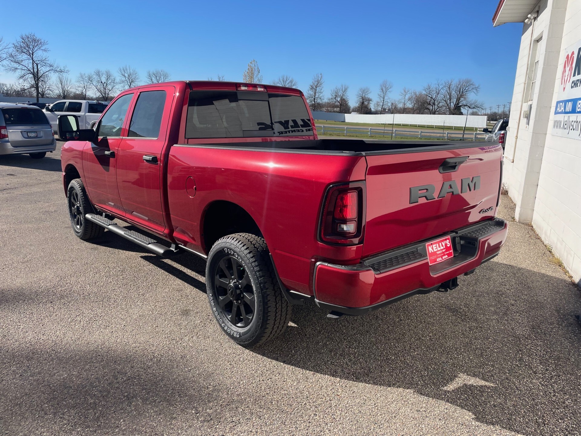 2026 Ram 2500 Tradesman photo 2