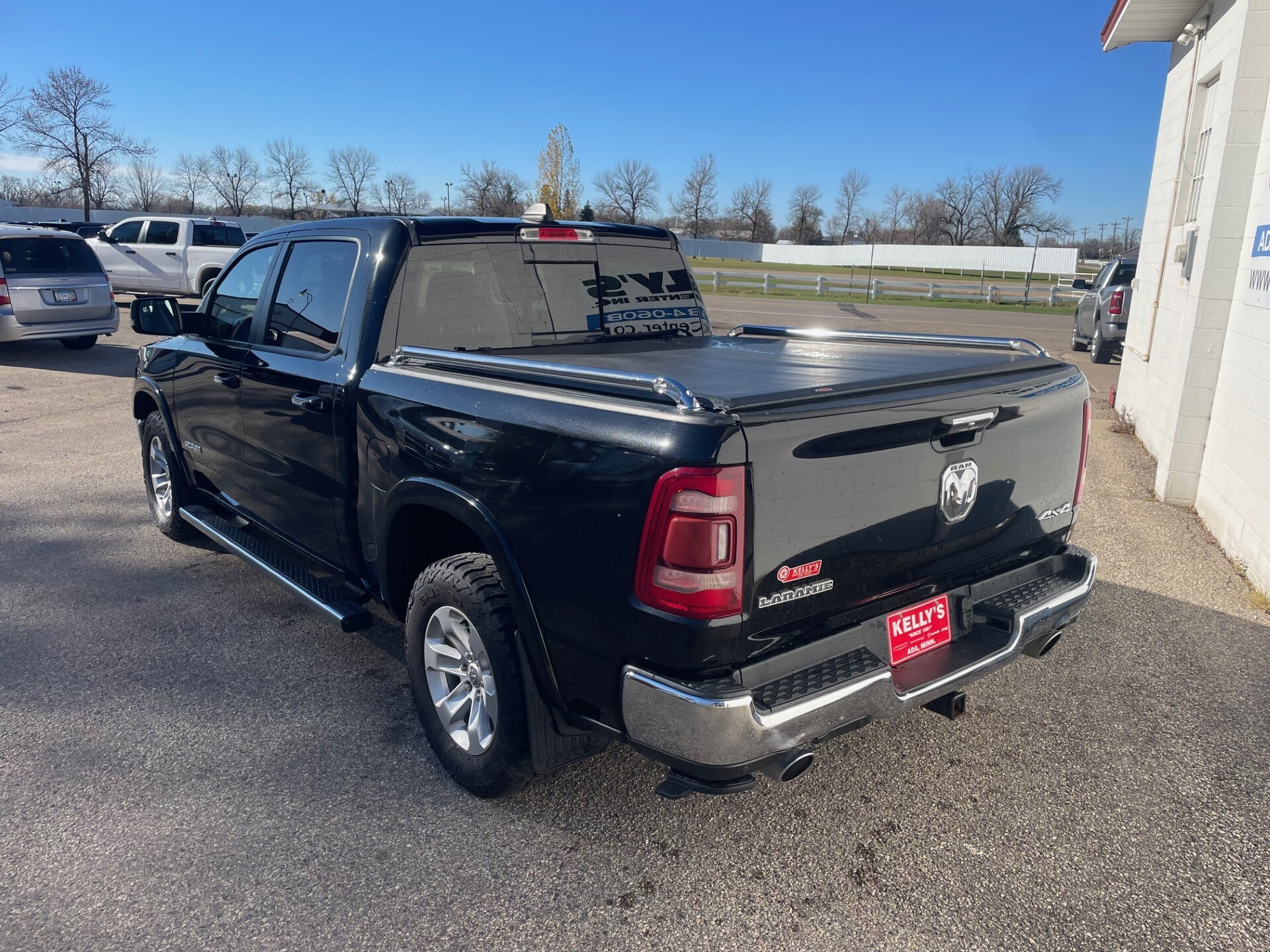 2020 Ram 1500 Laramie photo 4