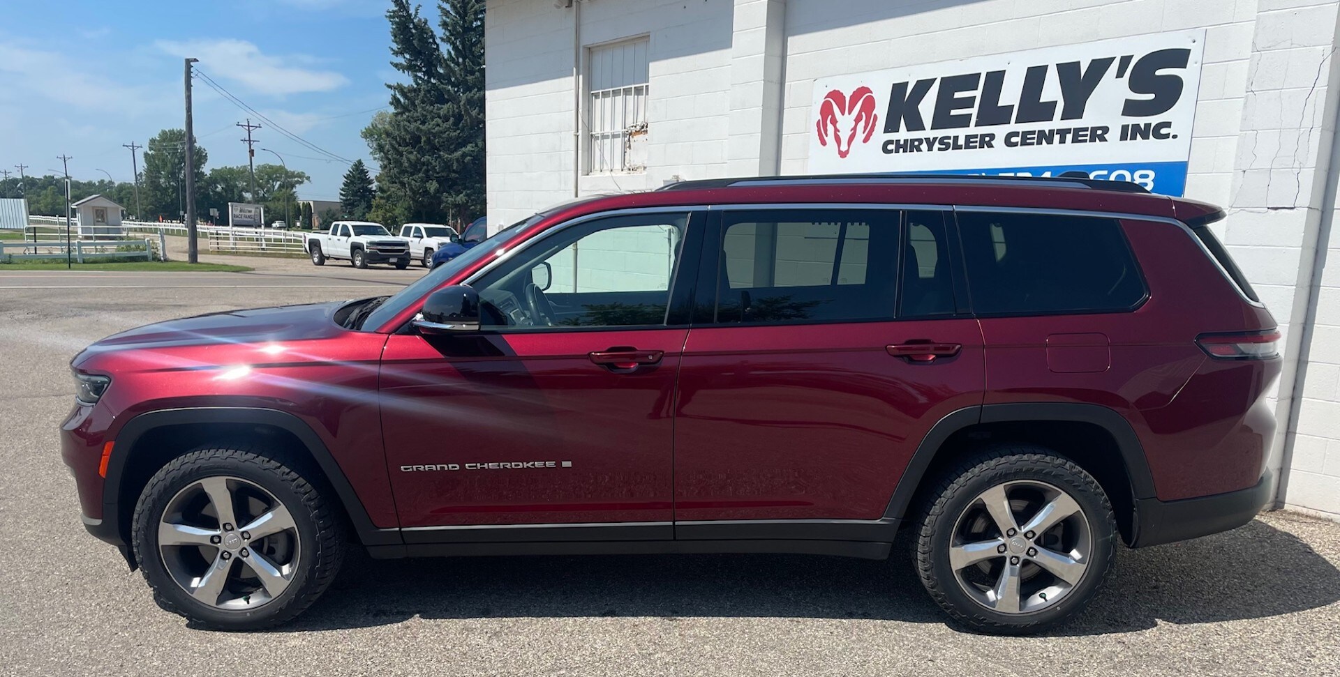 2022 Jeep Grand Cherokee Limited photo 3