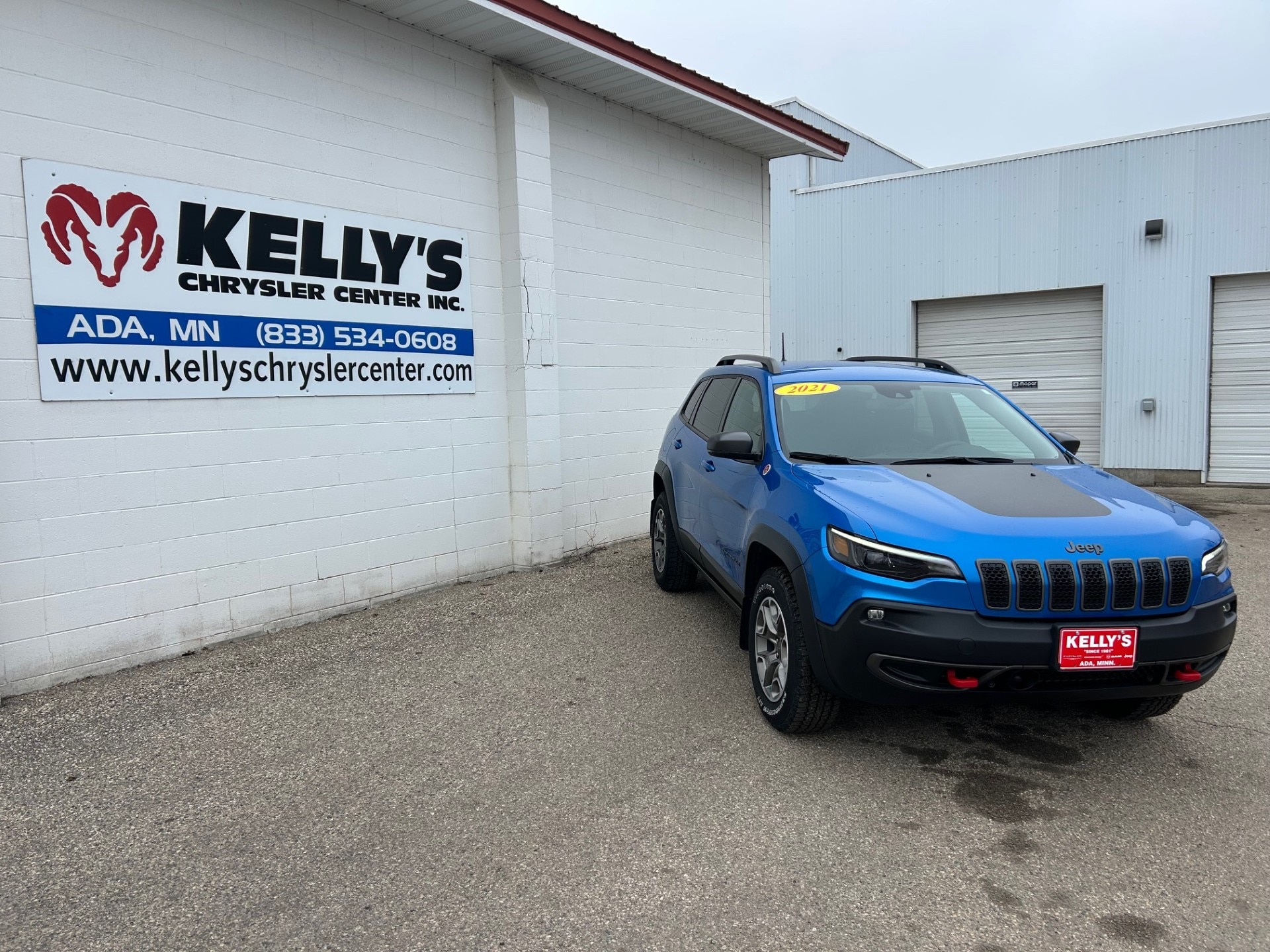 Used 2021 Jeep Cherokee Trailhawk with VIN 1C4PJMBX7MD233160 for sale in Ada, Minnesota