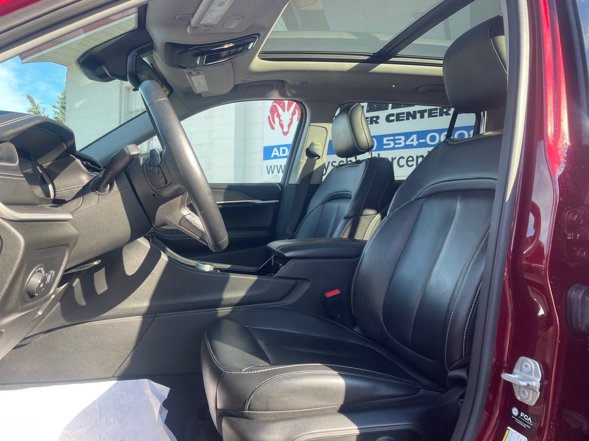 2021 Jeep Grand Cherokee Limited photo 3