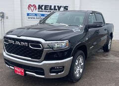 2026 Ram 1500 BIG HORN CREW CAB 4X4 5'7 BOX Pickup