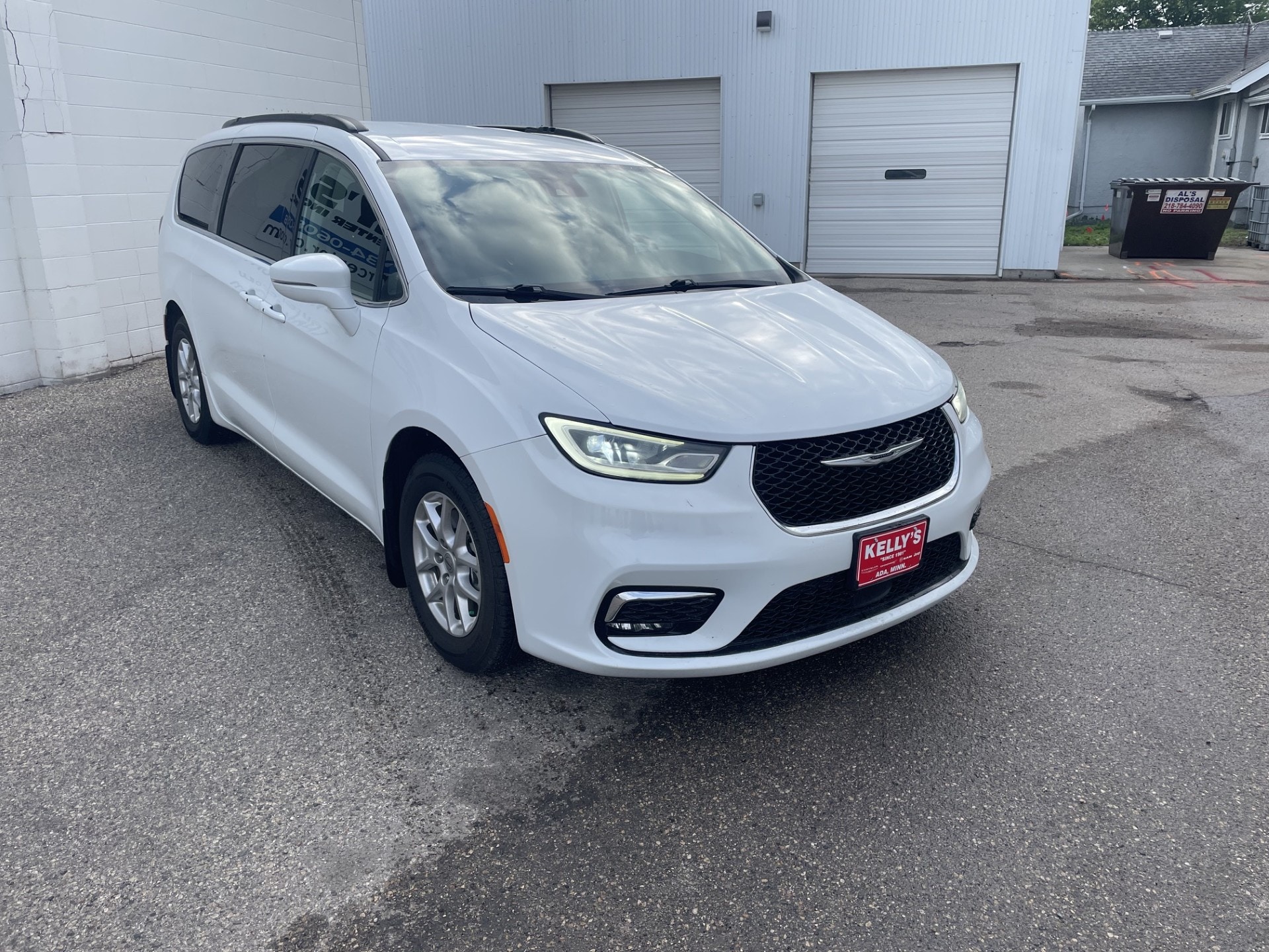 Used 2022 Chrysler Pacifica Touring L with VIN 2C4RC1BG8NR171025 for sale in Ada, Minnesota