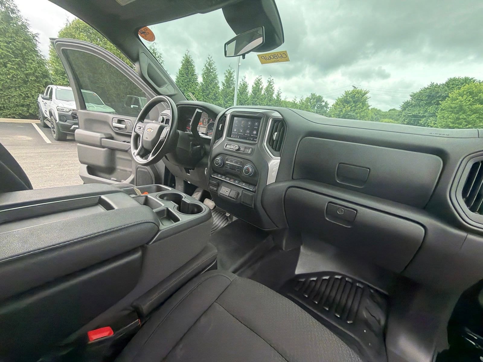2024 Chevrolet Silverado 3500HD Work Truck - Photo 27
