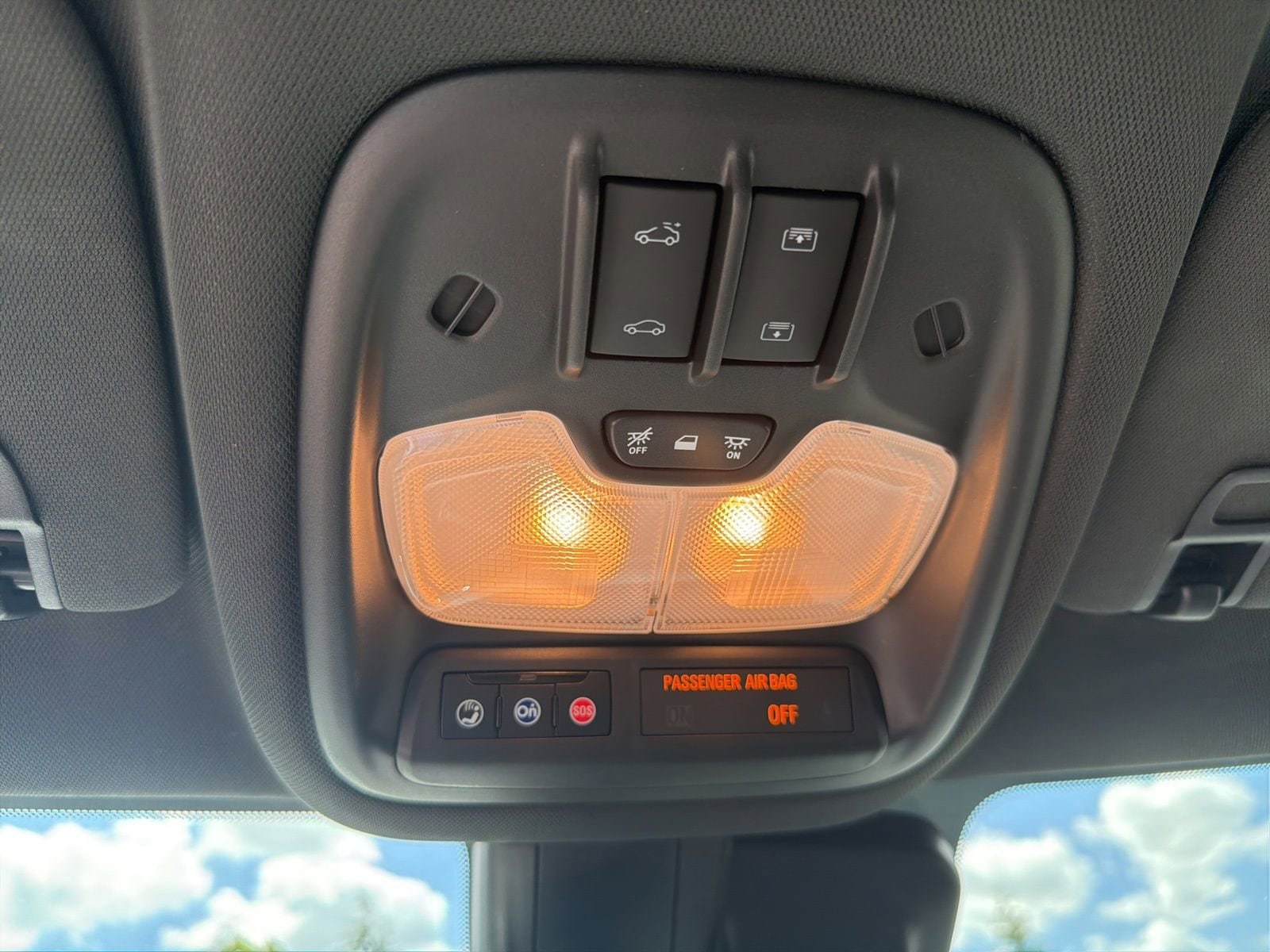 2025 Chevrolet Trailblazer RS - Photo 21