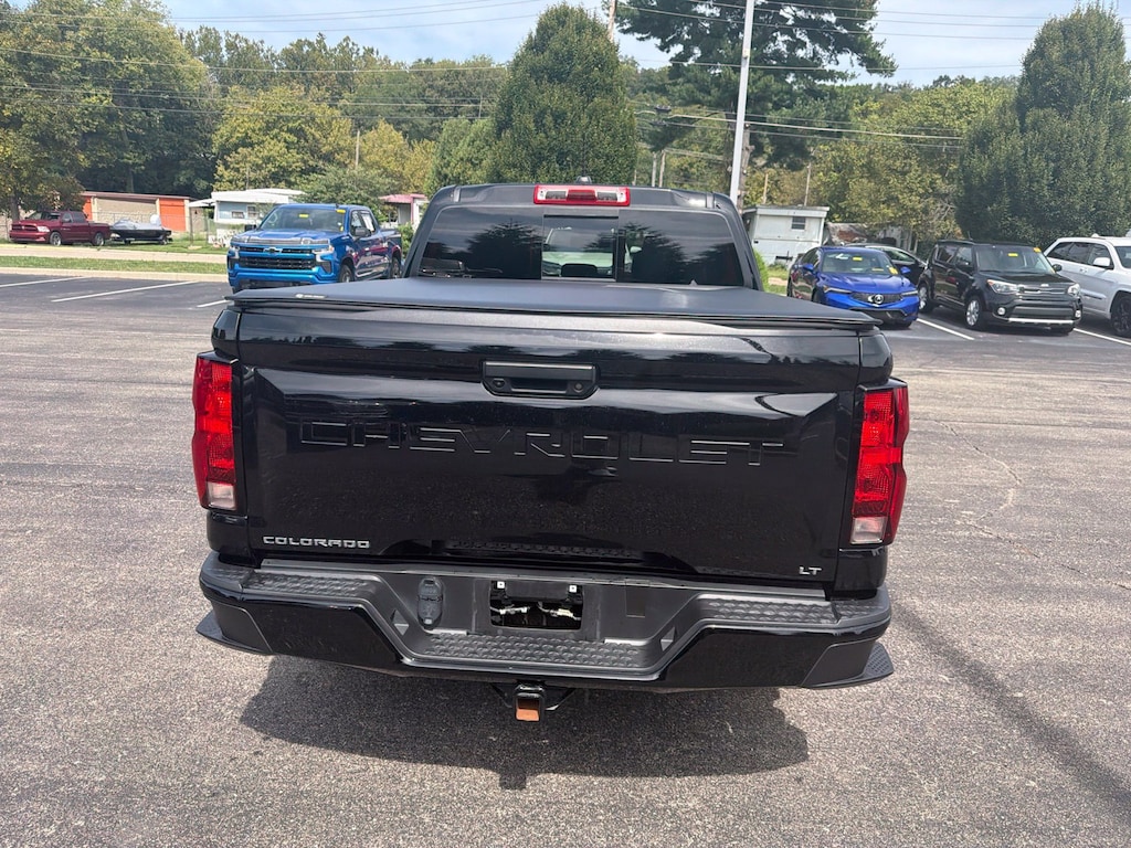 Used 2024 Chevrolet Colorado LT Truck Crew Cab