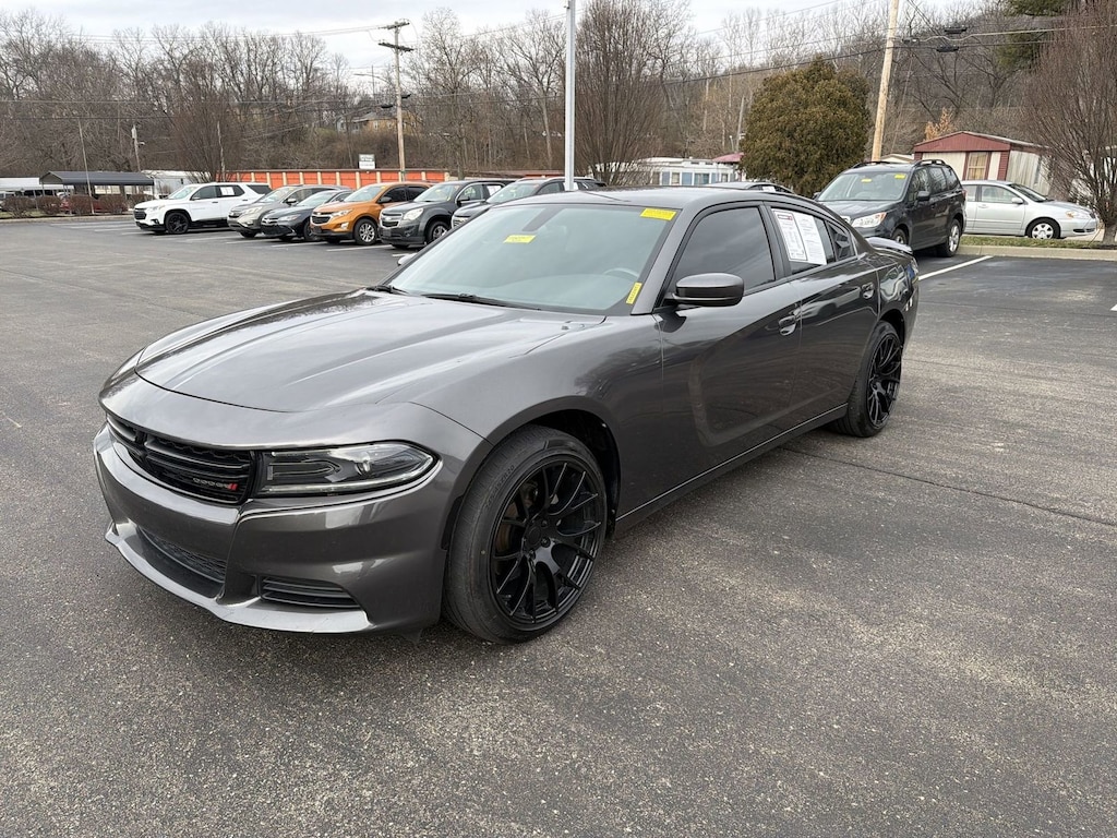 Used 2022 Dodge Charger SXT RWD Sedan